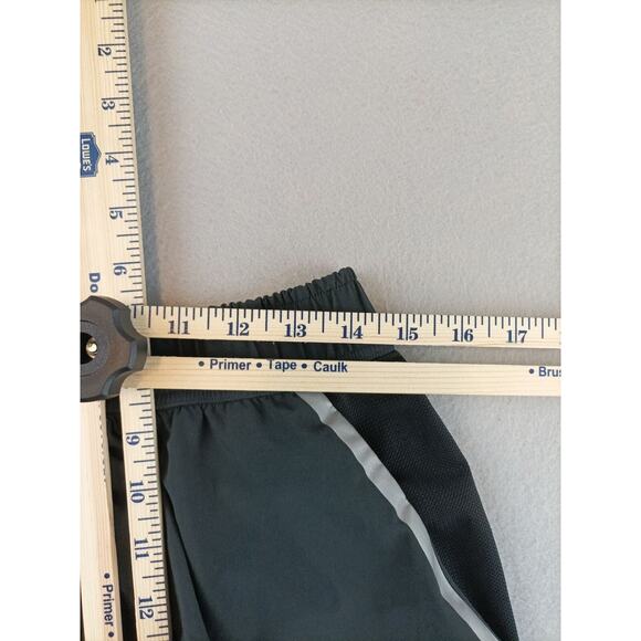 Victoria's Secret VSX Sport Womens Shorts Size M Gray Loose Active - Picture 6 of 7